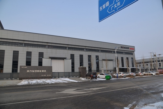 Roller Skating Rink Prefab Steel Structure Warehouse Convenient