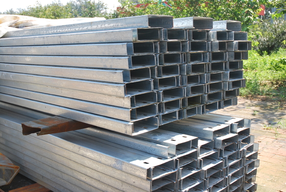 ISO9001 Prefab Steel Construction Prefabricated Warehouse Building
