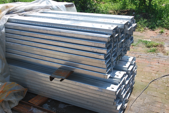 Painted Prefabricated Shop Buildings Carbon Structural Steel Construction